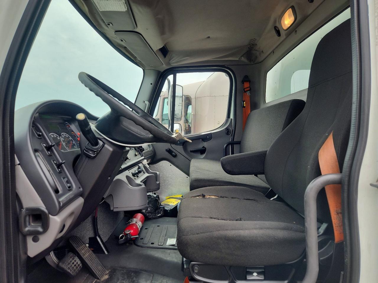 2014 FREIGHTLINER All other VIN 1FVACWDT0EHFT7213 photo 7