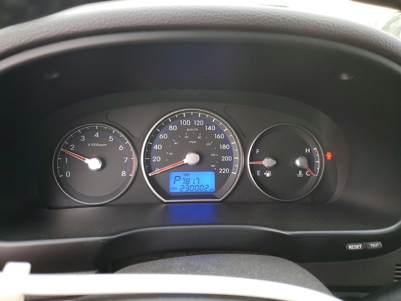 2010 Hyundai Santa fe VIN 5NMSGDAG6AH365811 photo 9