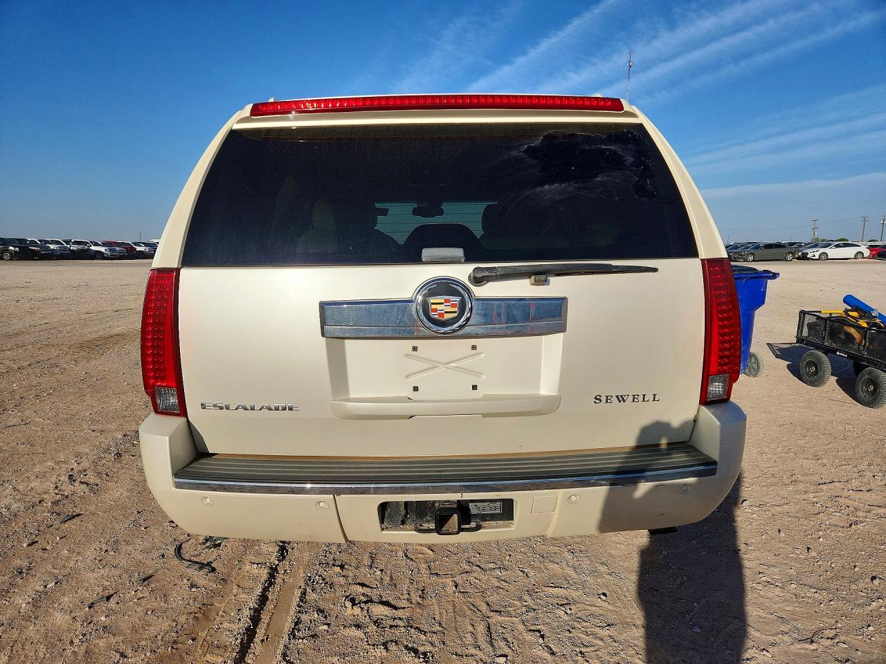 2007 Cadi Escalade VIN 1GYEC63827R290050 photo 6