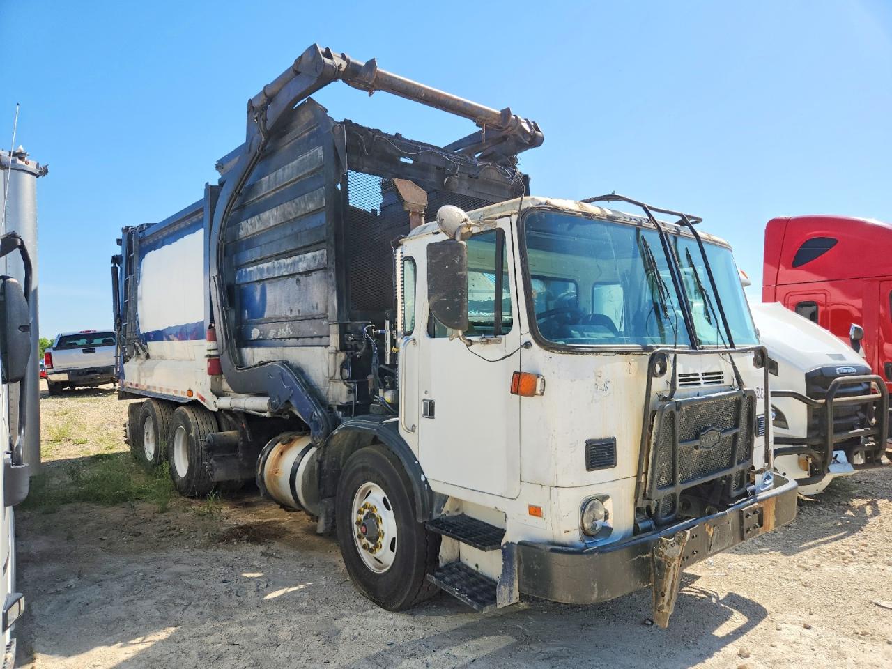 2015 AUTOCAR All other VIN 5VCACDVF0FH218002 photo 1
