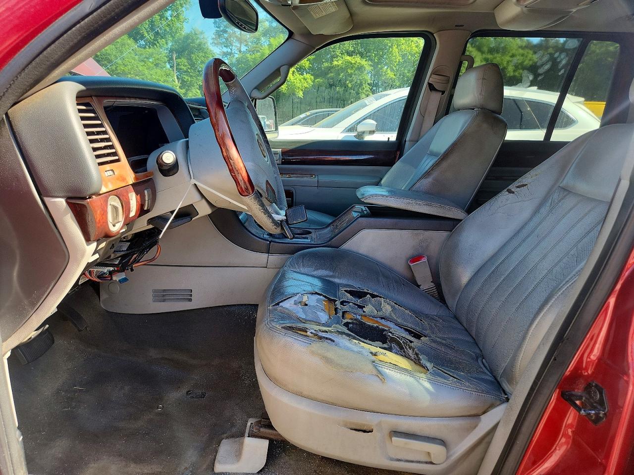 2004 LINCOLN Aviator VIN 5LMEU88H04ZJ43818 photo 7