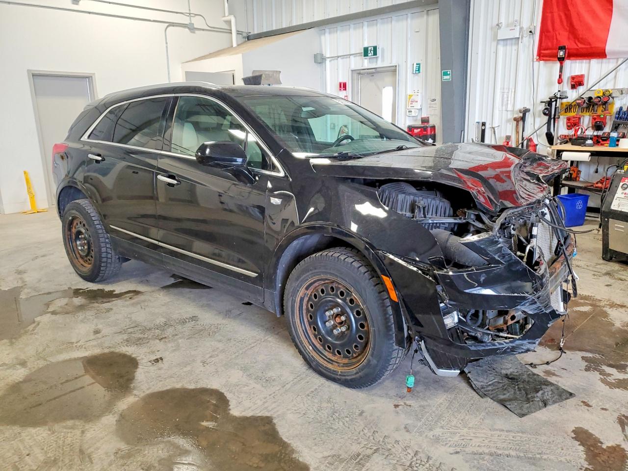 2018 Xt5 VIN 1GYKNARS3JZ193062 photo 4