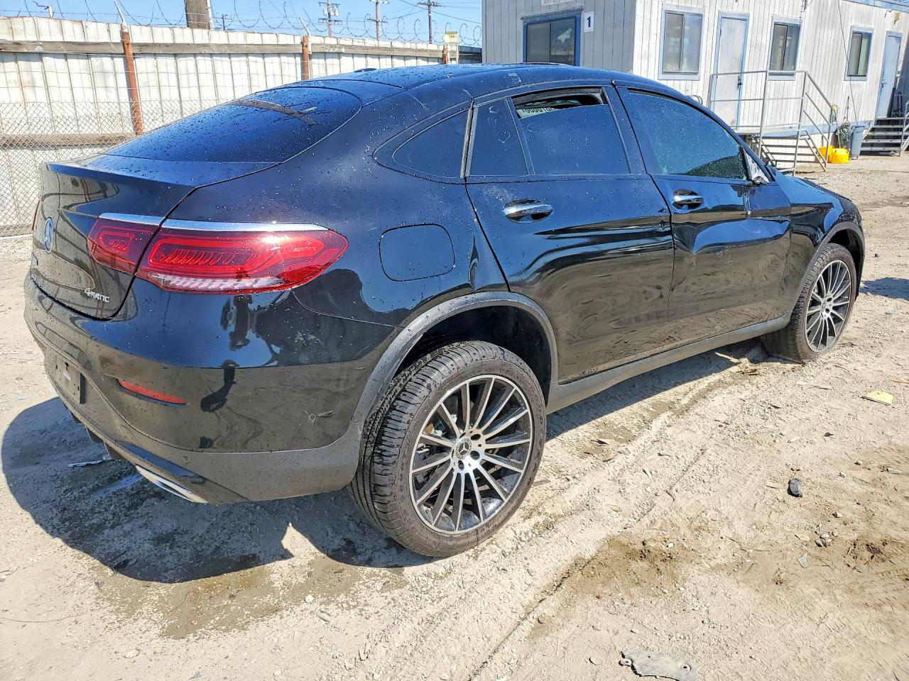 2021 Mercedes-Benz Glc class VIN W1N0J8EB9MF906780 photo 3