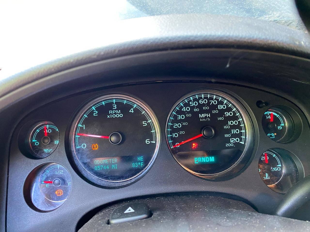 2013 GMC Yukon VIN 1GKS2KE79DR128926 photo 8