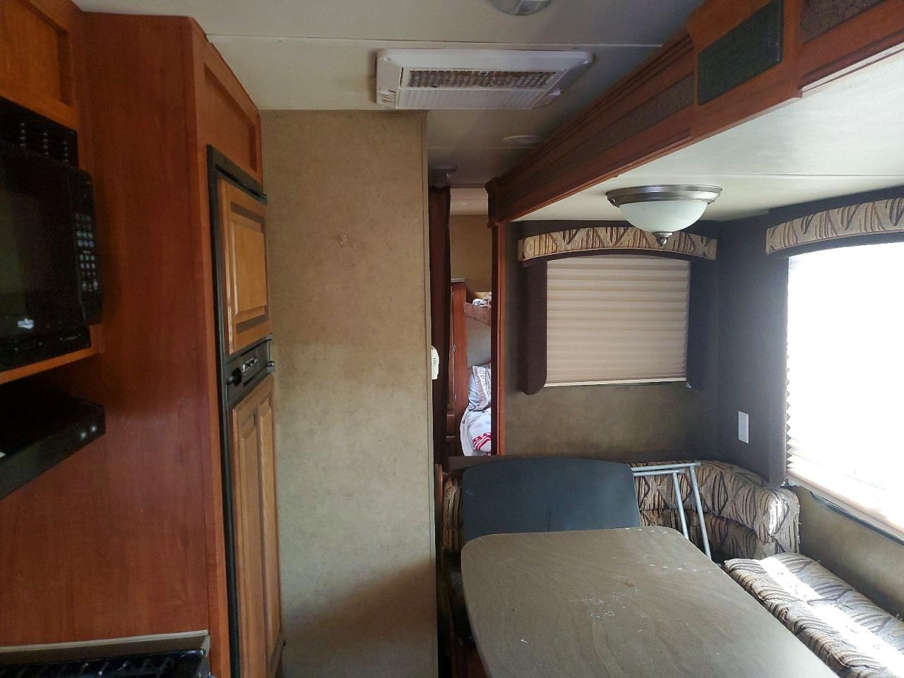 2013 JAYCO All models VIN 1UJBJ0BR4D18M0073 photo 9