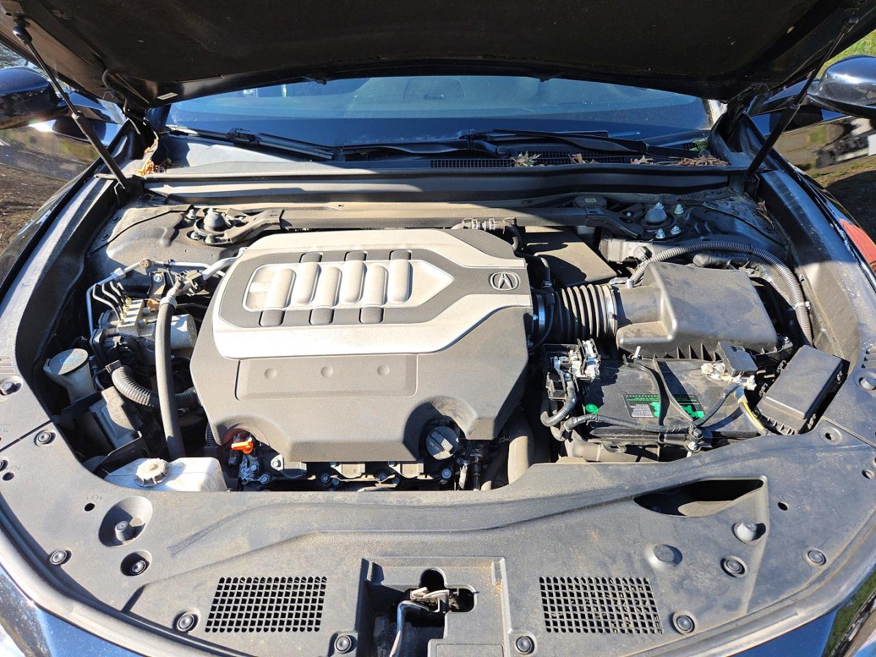 2018 Acura RLX VIN JH4KC1F55JC000504 photo 7