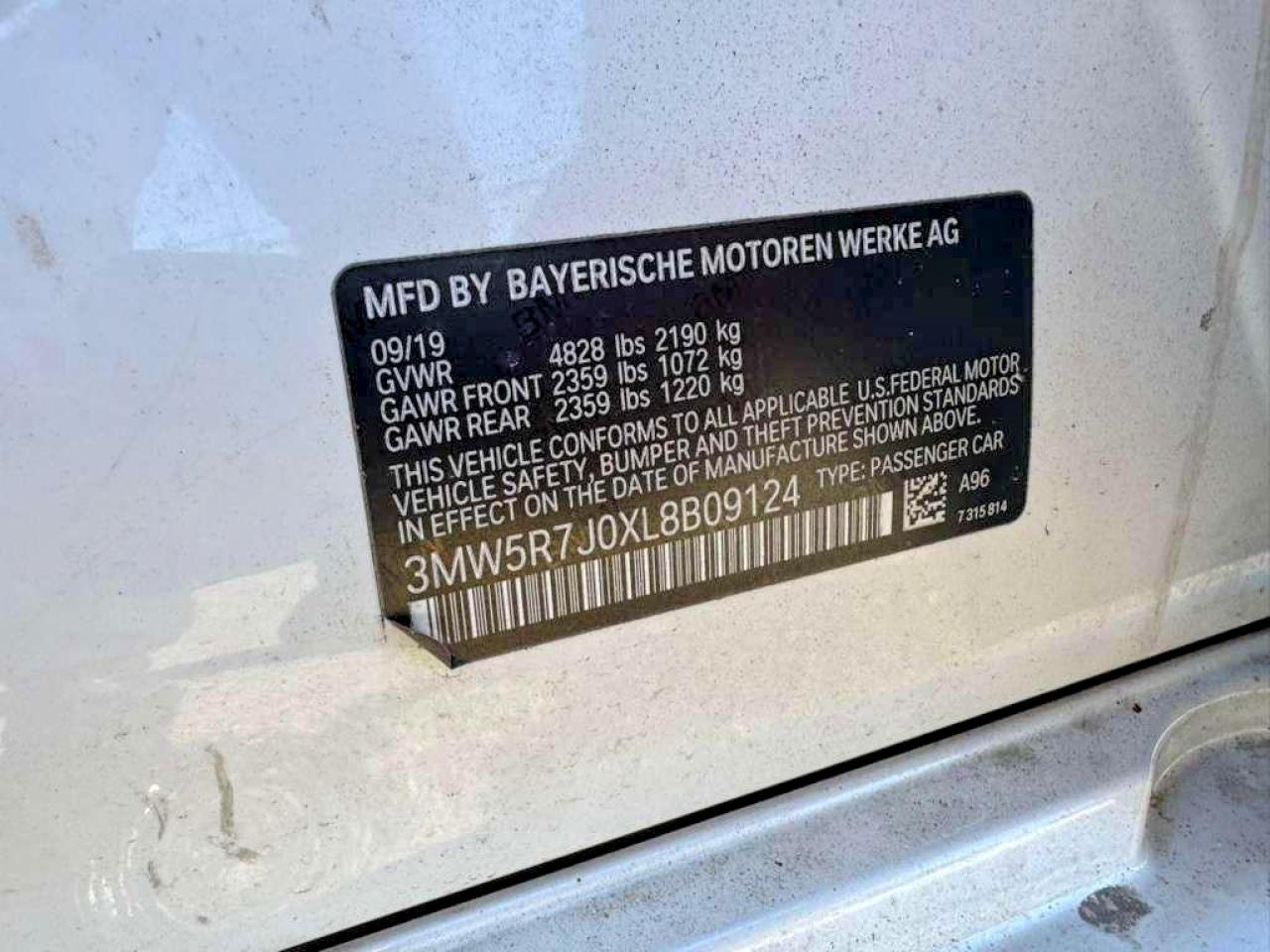 2020 BMW 3 series VIN 3MW5R7J0XL8B09124 photo 10