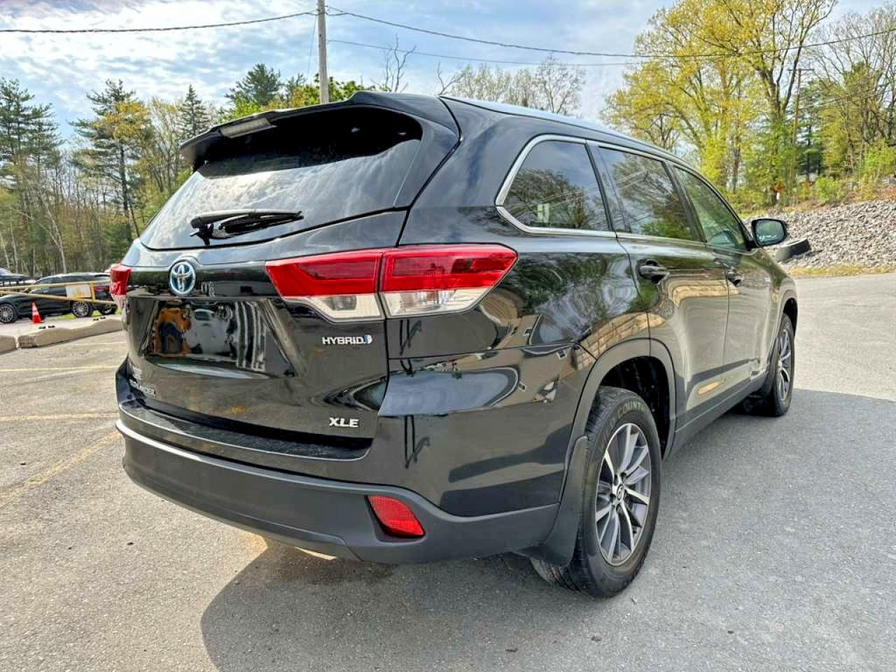 2019 TOYOTA Highlander VIN 5TDJGRFH9KS062515 photo 3