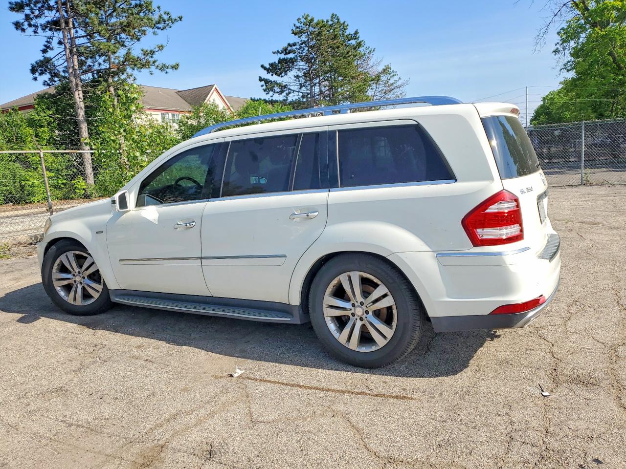 2012 Mercedes-Benz Gl-class VIN 4JGBF2FEXCA783151 photo 2