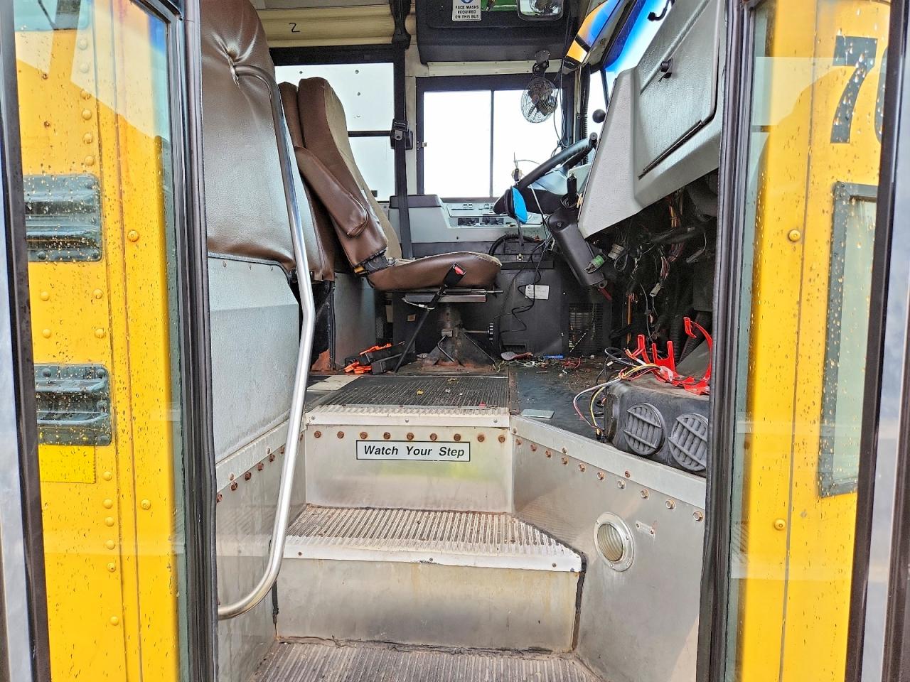 2009 BLUEBIRD All models VIN 1BAKFCPA79F260987 photo 5