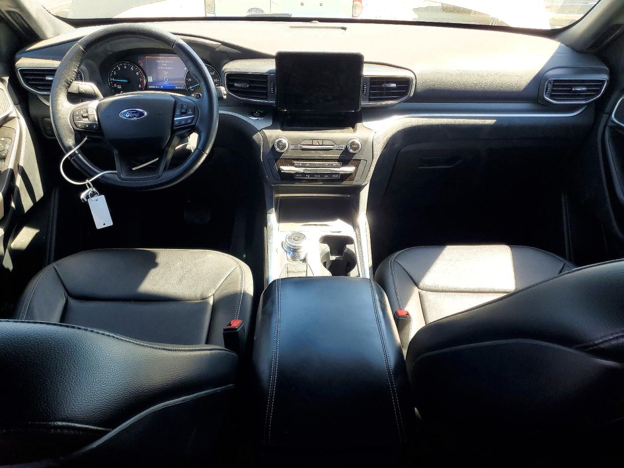 2020 Ford Explorer VIN 1FMSK8DH9LGB94066 photo 8