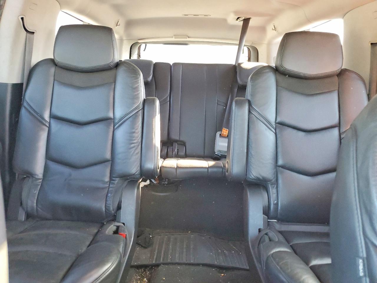 2019 Cadillac Escalade VIN 1GYS4JKJ4KR278921 photo 10