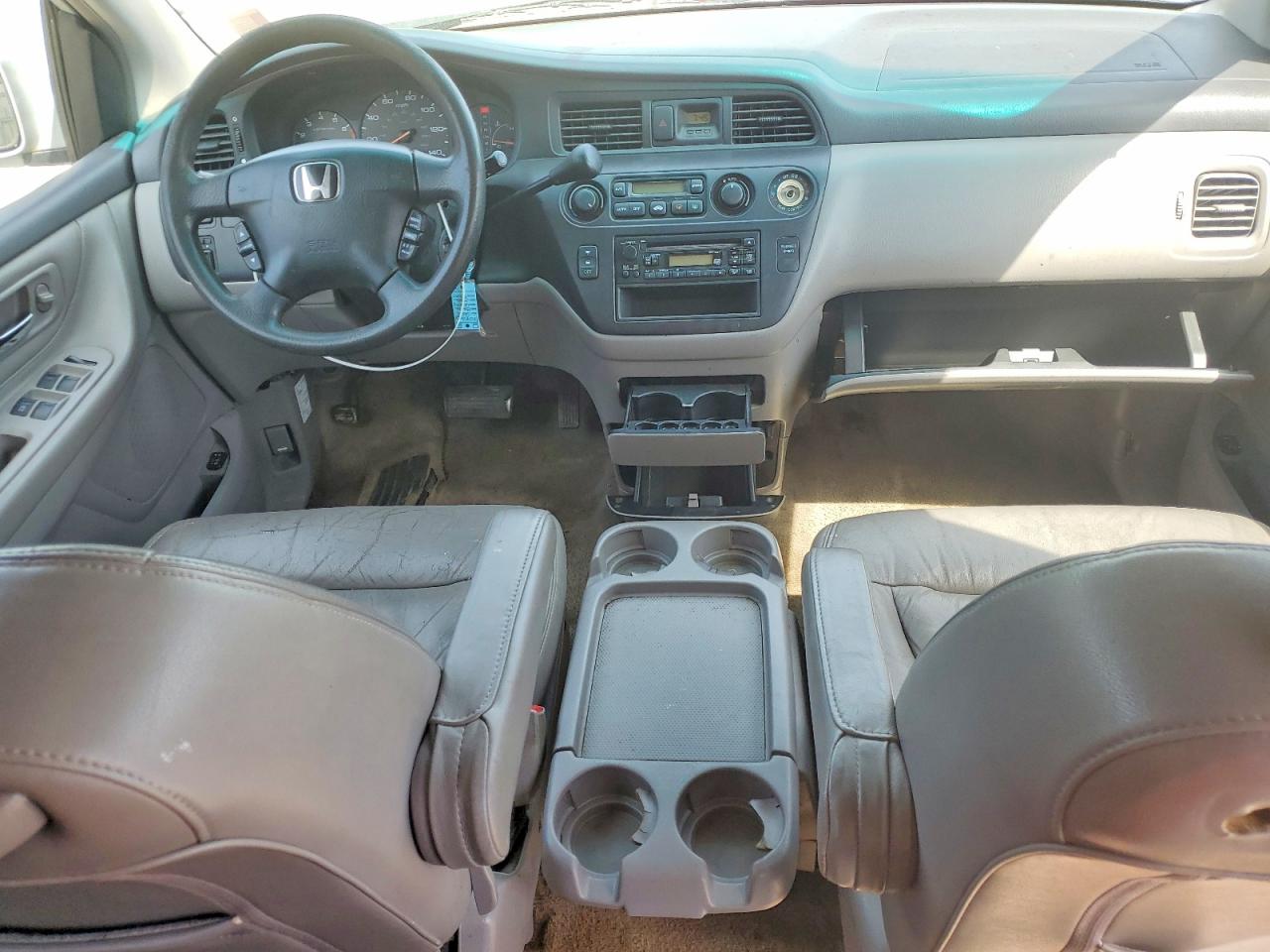 2004 Honda Odyssey VIN 5FNRL18994B002618 photo 8
