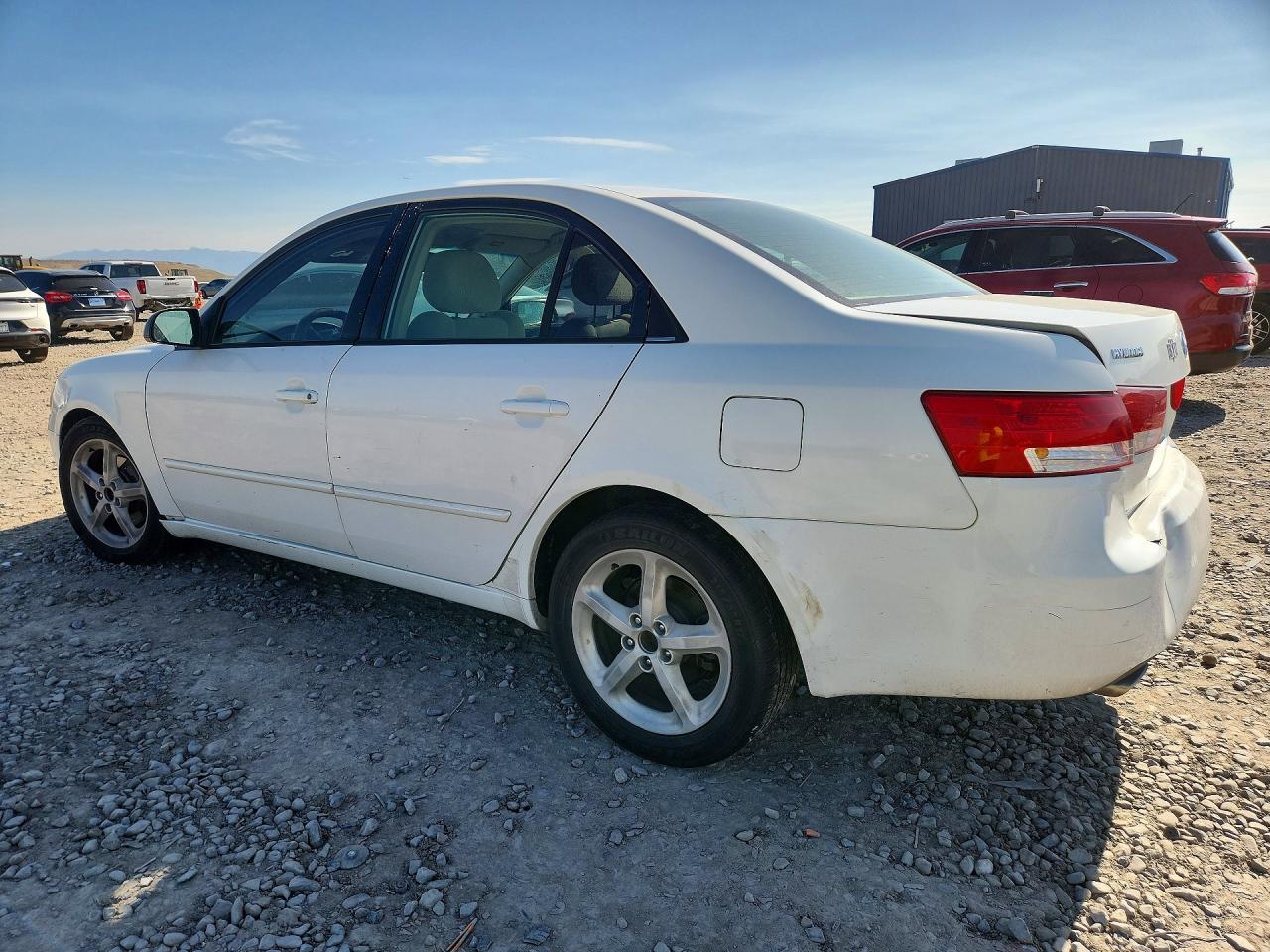 2007 Hyundai Sonata VIN 5NPEU46F17H219298 photo 2