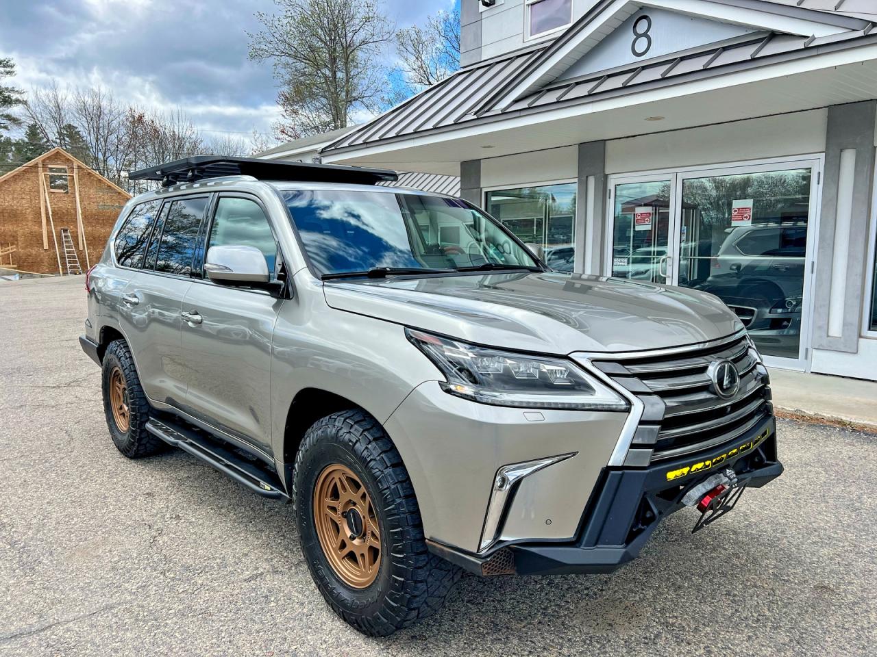 2019 LEXUS Lx570 VIN JTJHY7AX1K4294856 photo 1