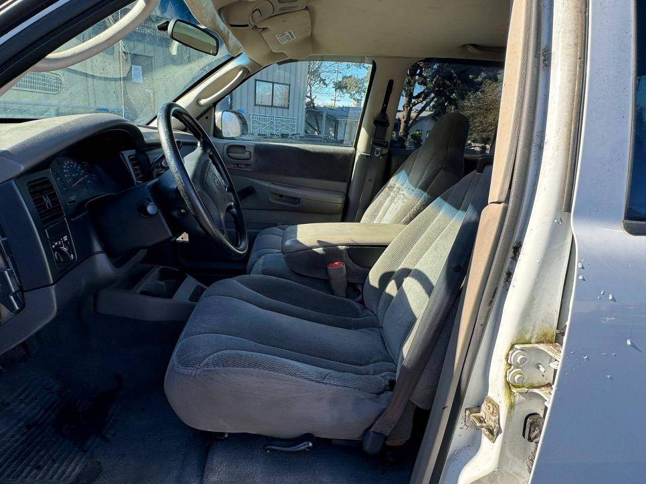 2003 Dodge Dakota VIN 1D7HG38N33S195607 photo 5