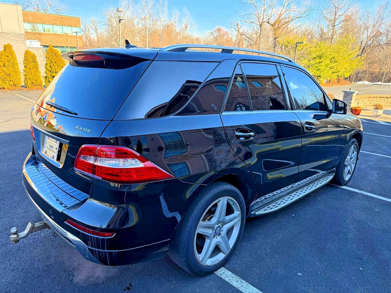2014 Mercedes-Benz M-class VIN 4JGDA7DB5EA341748 photo 3