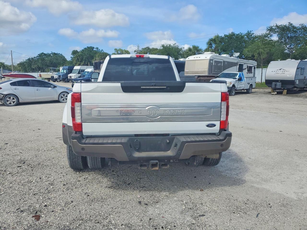 2020 Ford F350 VIN 1FT8W3DT4LEC91391 photo 6