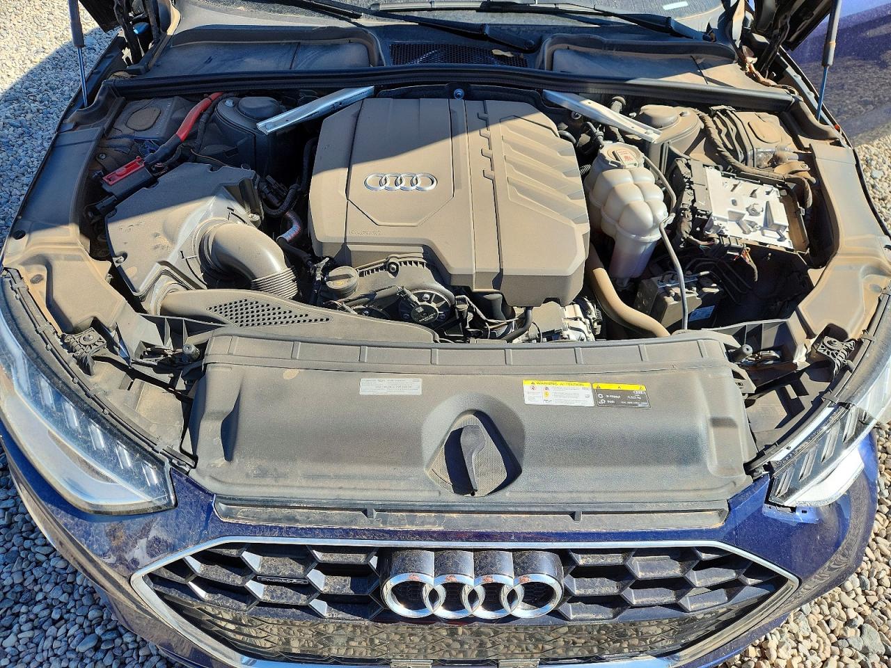 2021 Audi A4 VIN WAUEAAF43MA036443 photo 11