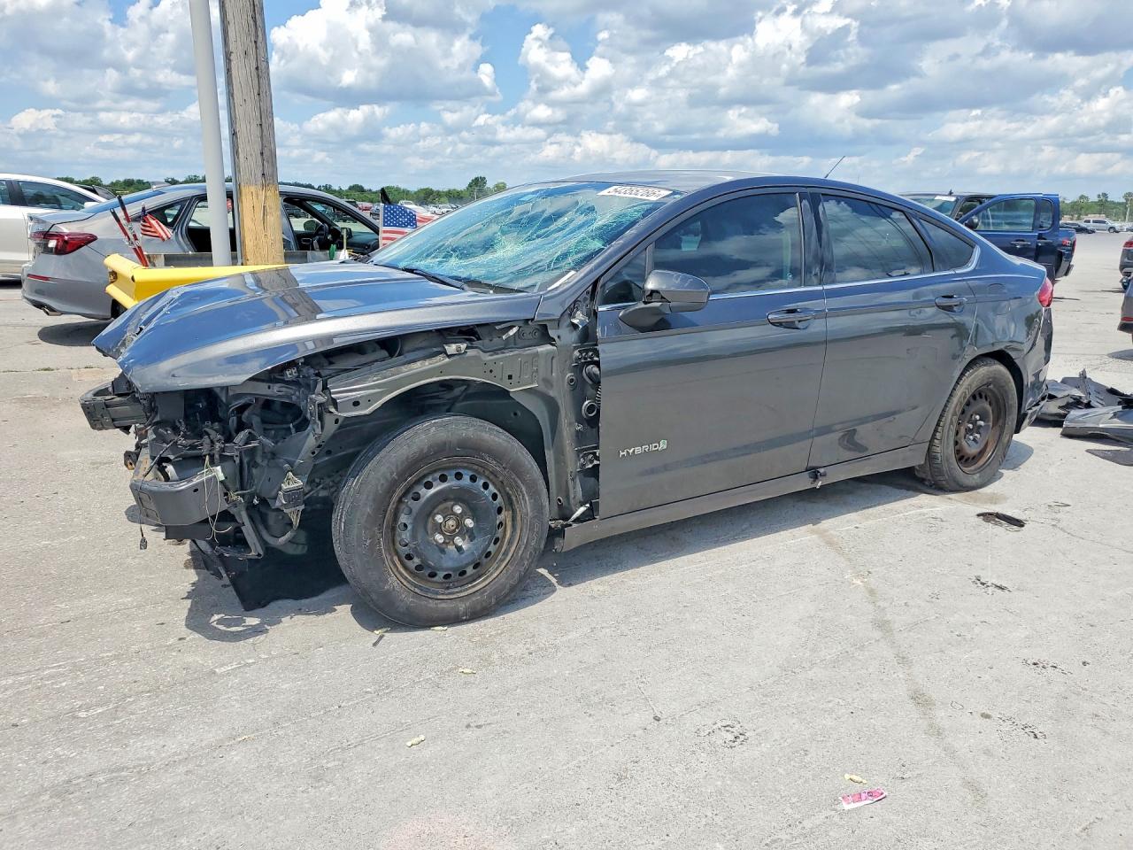 2018 Ford Fusion VIN 3FA6P0LU5JR231536 photo 1