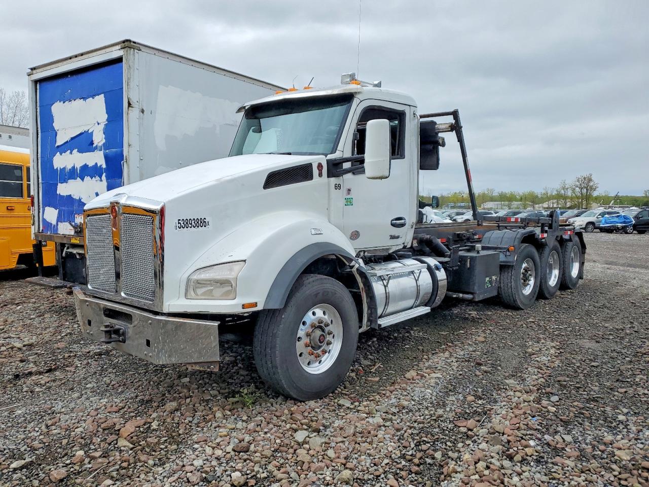 2022 KENWORTH All other VIN 1NKZX4TX1NJ494131 photo 2