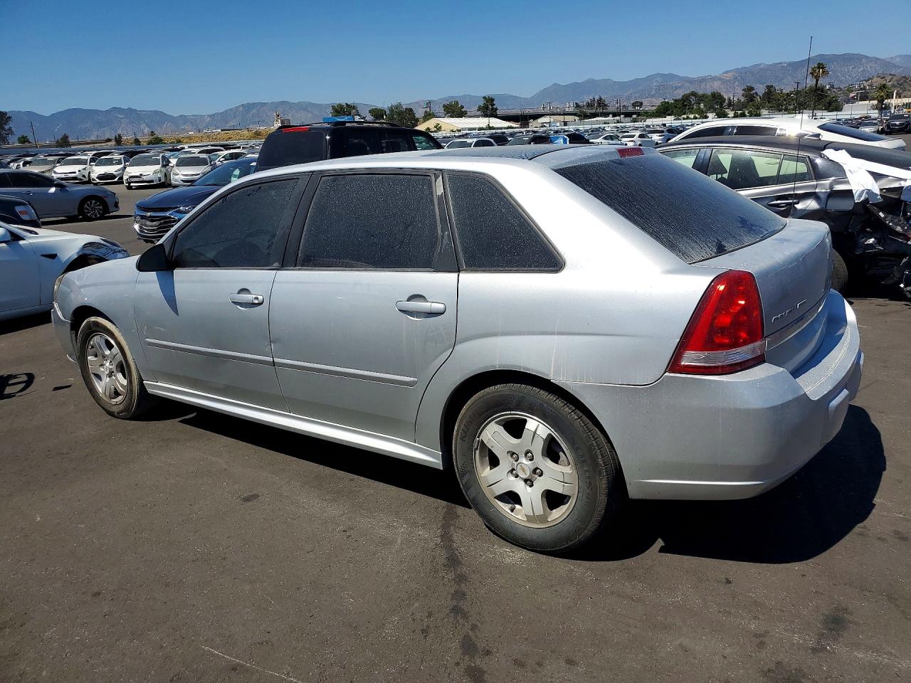 2004 CHEV Malibu VIN 1G1ZU64824F193990 photo 2