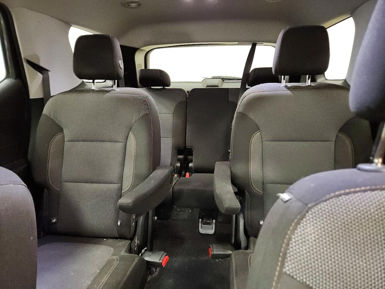2018 Chevrolet Traverse VIN 1GNERGKW6JJ167178 photo 10