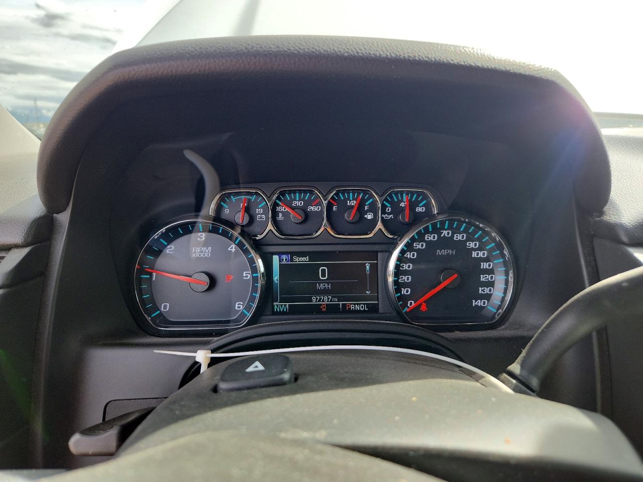 2020 Chevrolet Suburban VIN 1GNSKHKC6LR169195 photo 9