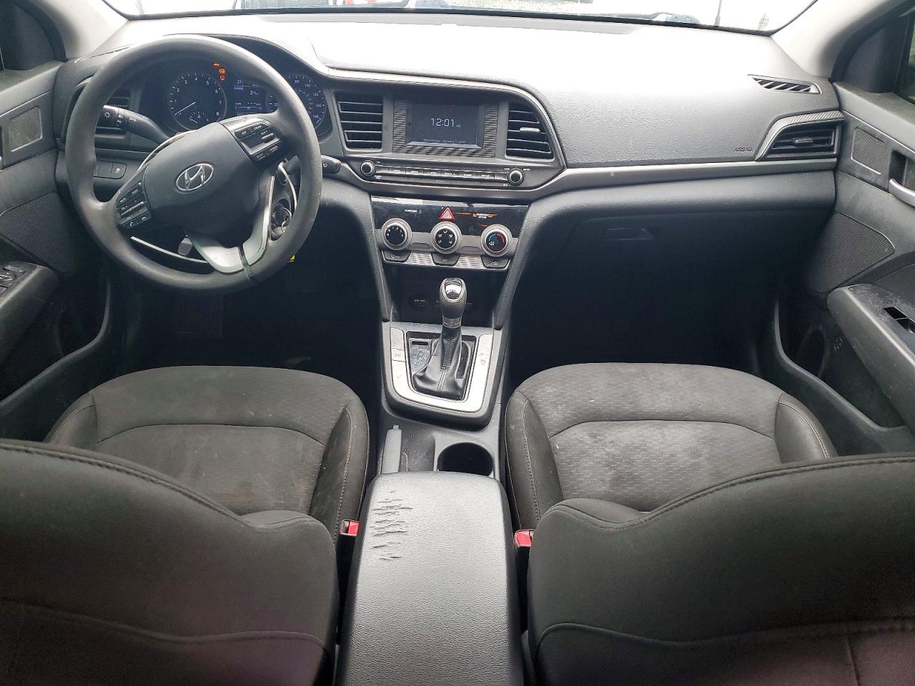 2019 Hyundai Elantra VIN 5NPD74LF7KH496070 photo 8