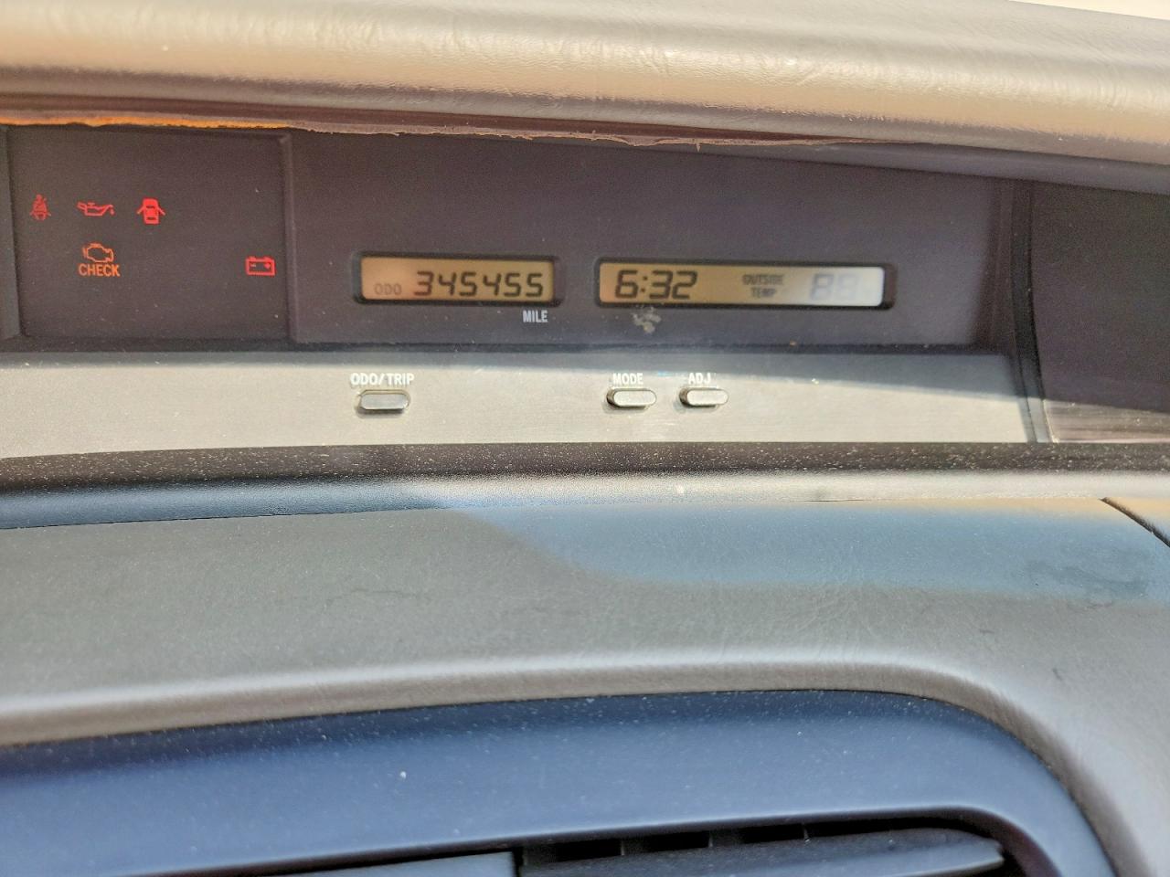 2000 Toyota Avalon VIN 4T1BF28BXYU027537 photo 9