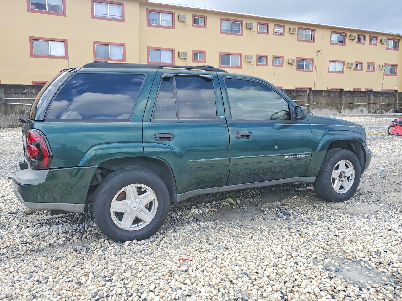 2003 CHEV Trailblaze VIN 1GNDS13S532403759 photo 3