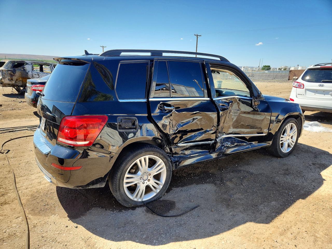 2015 MERCEDES-BENZ Glk-class VIN WDCGG5HB8FG387663 photo 3