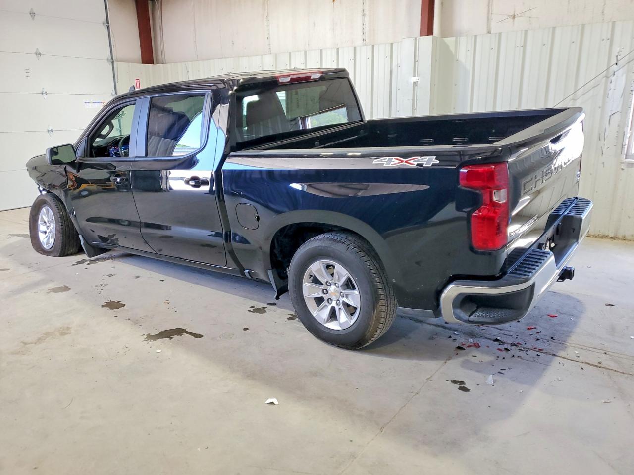 2026 Chevrolet All models VIN 2GCUKDED2T1157701 photo 2
