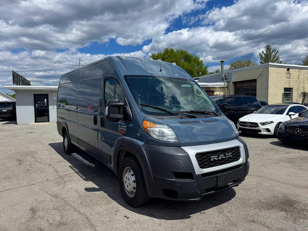 2019 Ram Promaster VIN 3C6URVJGXKE558617 photo 1