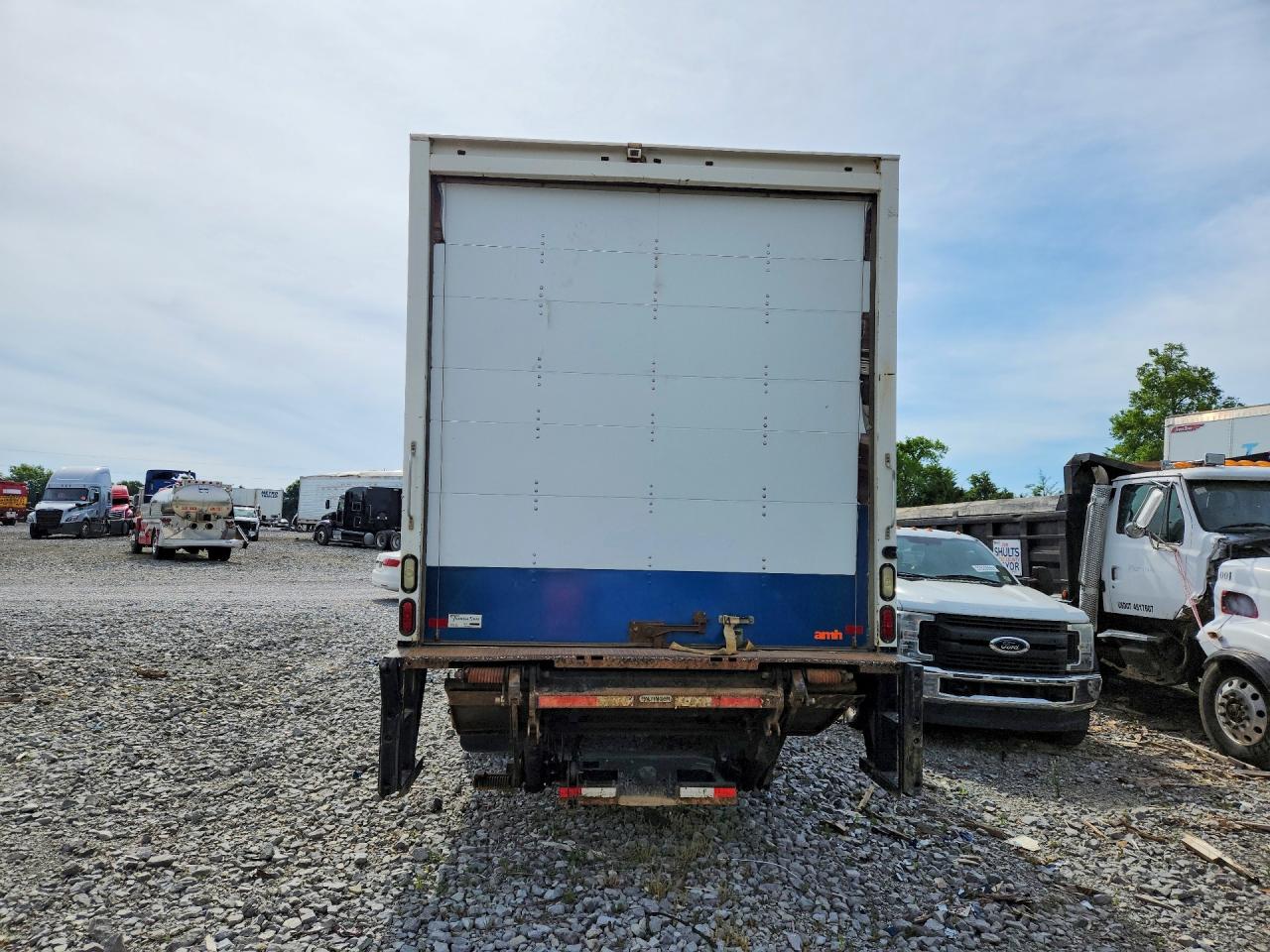 2017 FREIGHTLINER All other VIN 1FVACWDUXHHHW8553 photo 6
