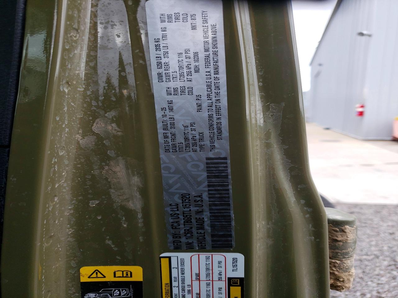 2026 Jeep Gladiator VIN 1C6RJTBG5TL157520 photo 12