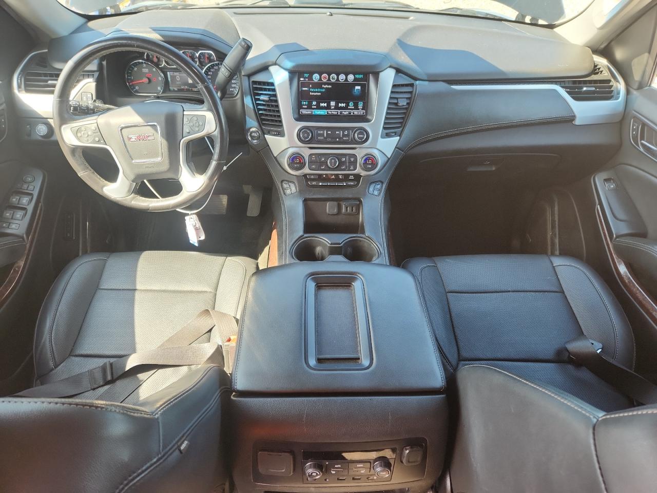 2018 GMC Yukon VIN 1GKS2BKC3JR321585 photo 8