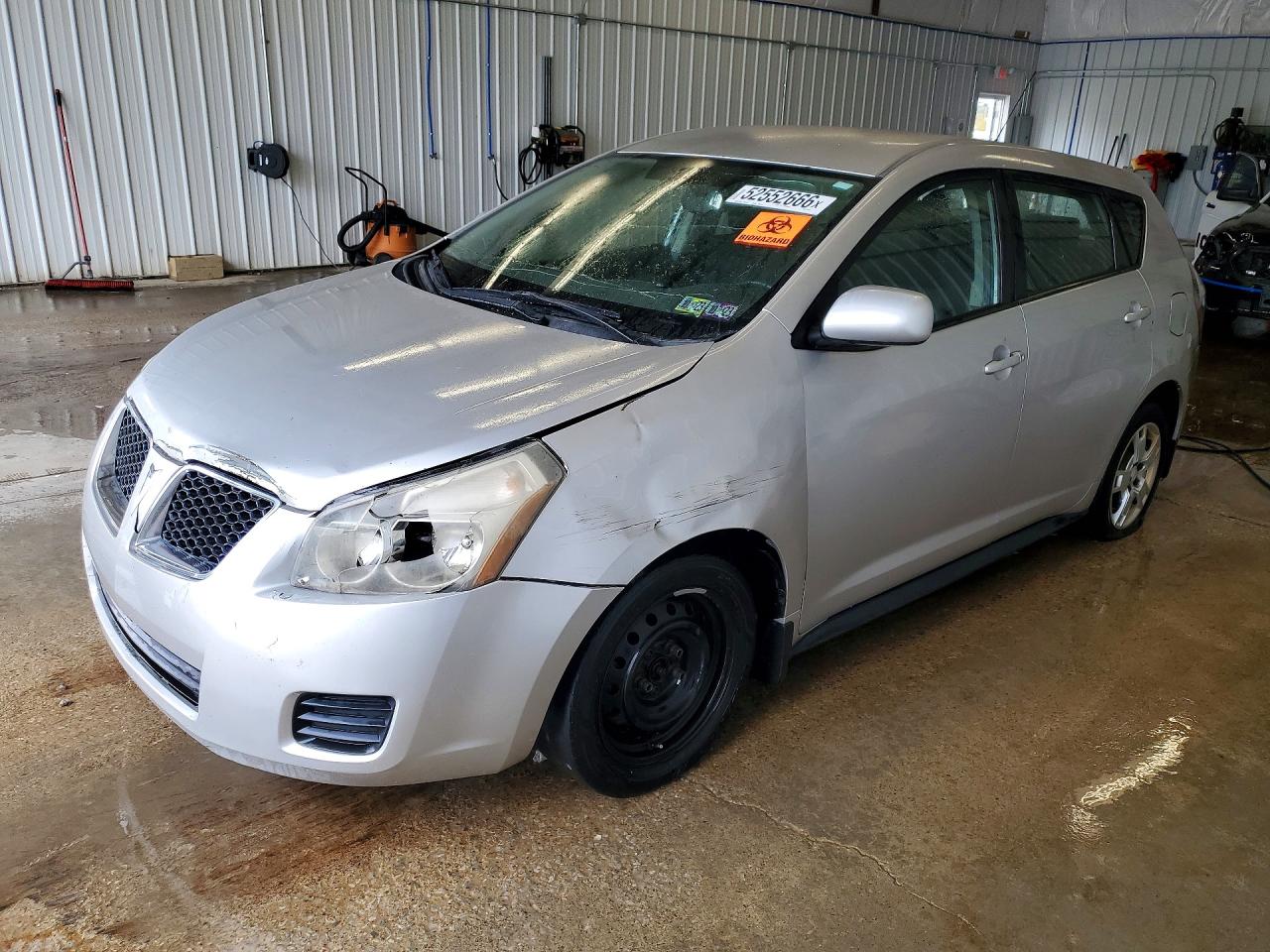 2009 Pontiac Vibe VIN 5Y2SP67029Z460122 photo 1