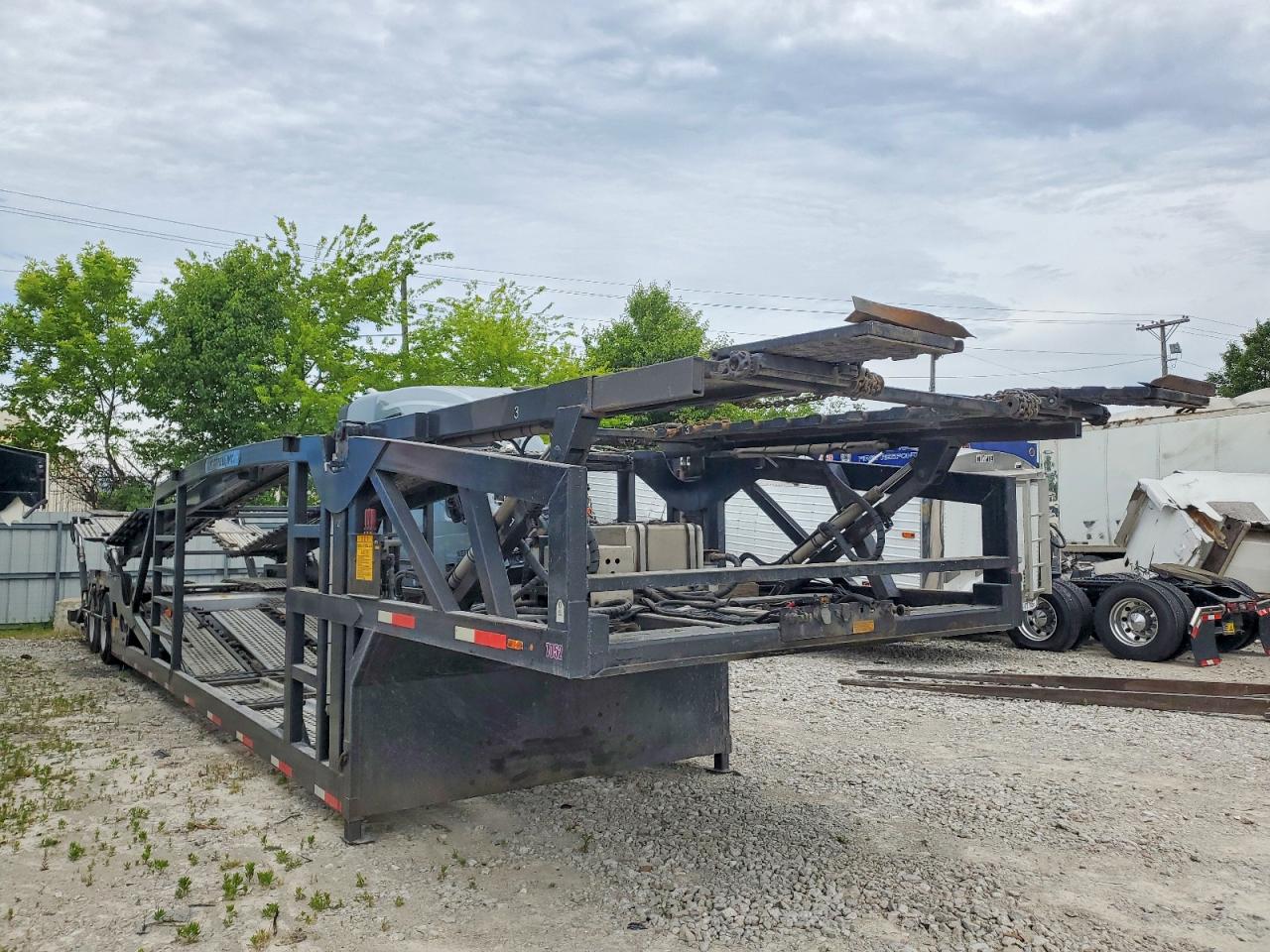 2017 COTTRELL All models VIN 5E0AU174XHG972201 photo 1