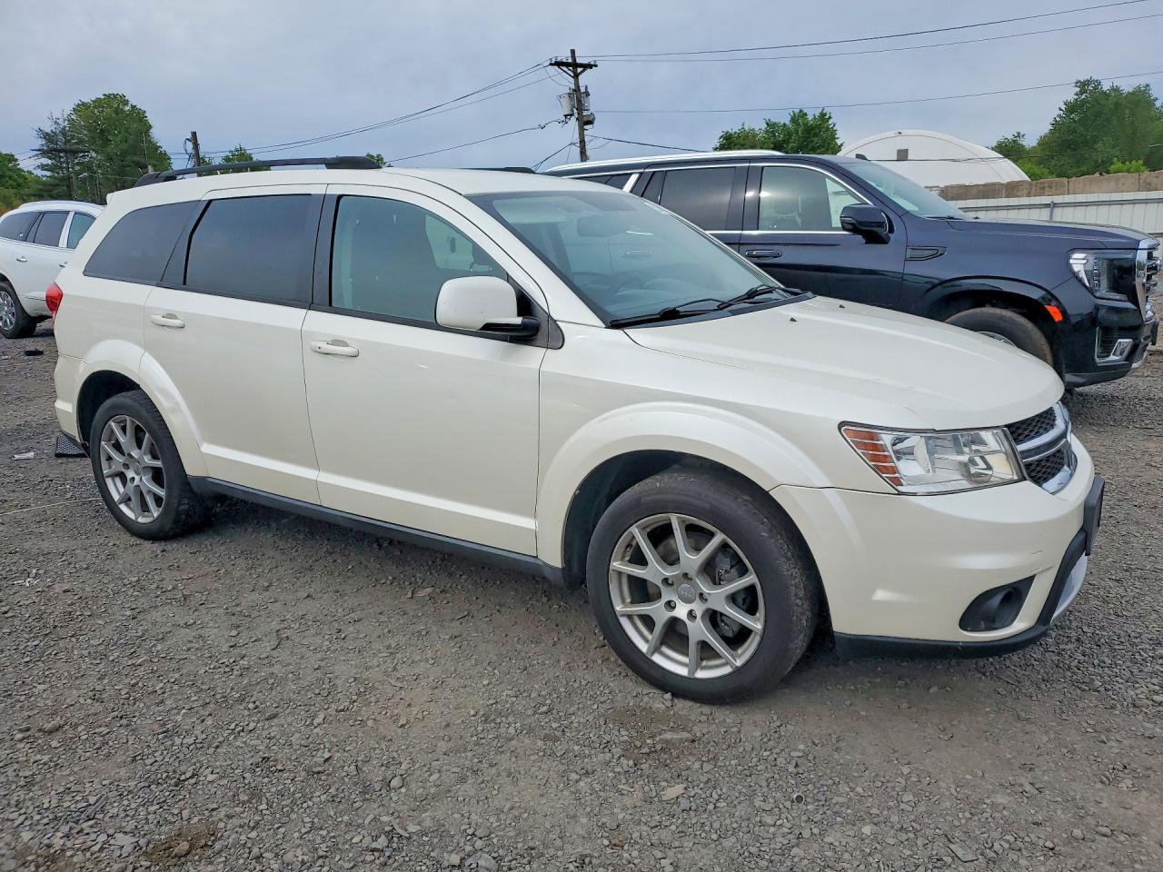 2013 Dodge Journey VIN 3C4PDDBG2DT566075 photo 4