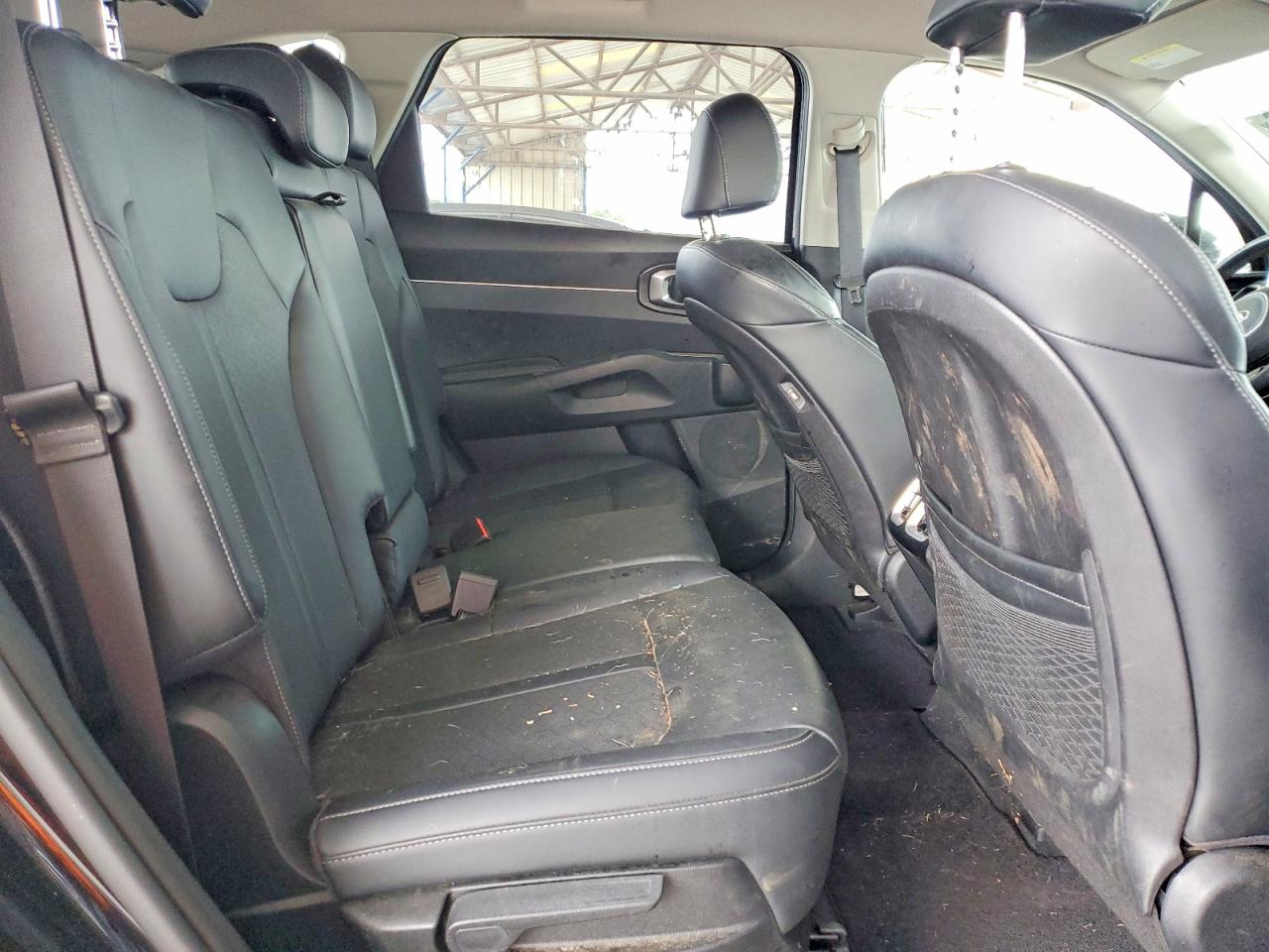 2021 Kia Sorento VIN 5XYRL4LC8MG002252 photo 10