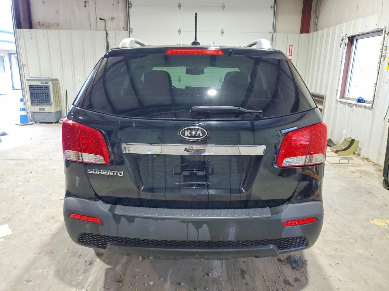 2012 Kia Sorento VIN 5XYKTDA61CG302289 photo 6