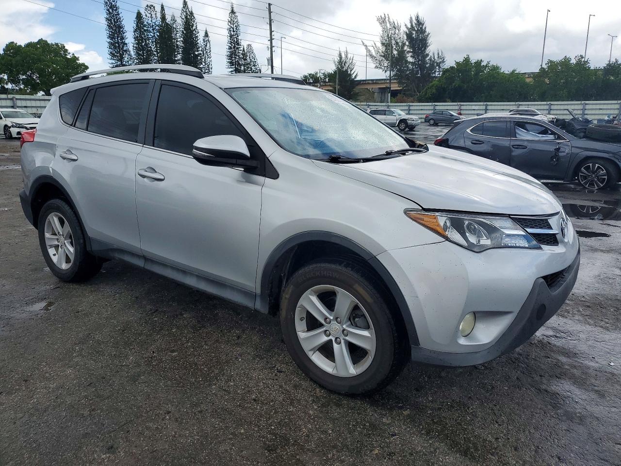 2014 Toyota Rav4 VIN 2T3WFREV4EW078141 photo 4