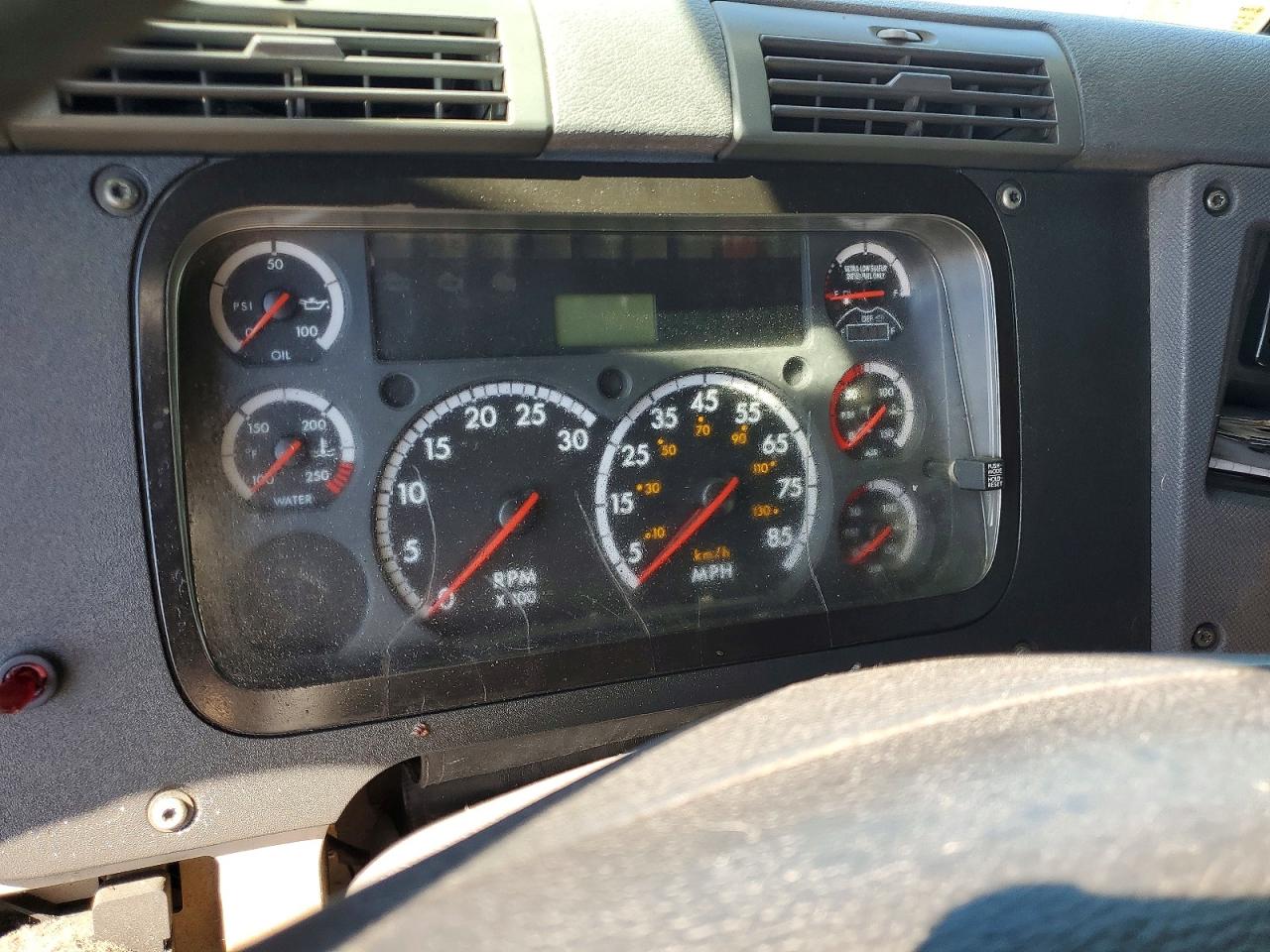2015 FREIGHTLINER All other VIN 1FUJGLD53FLGL3571 photo 8