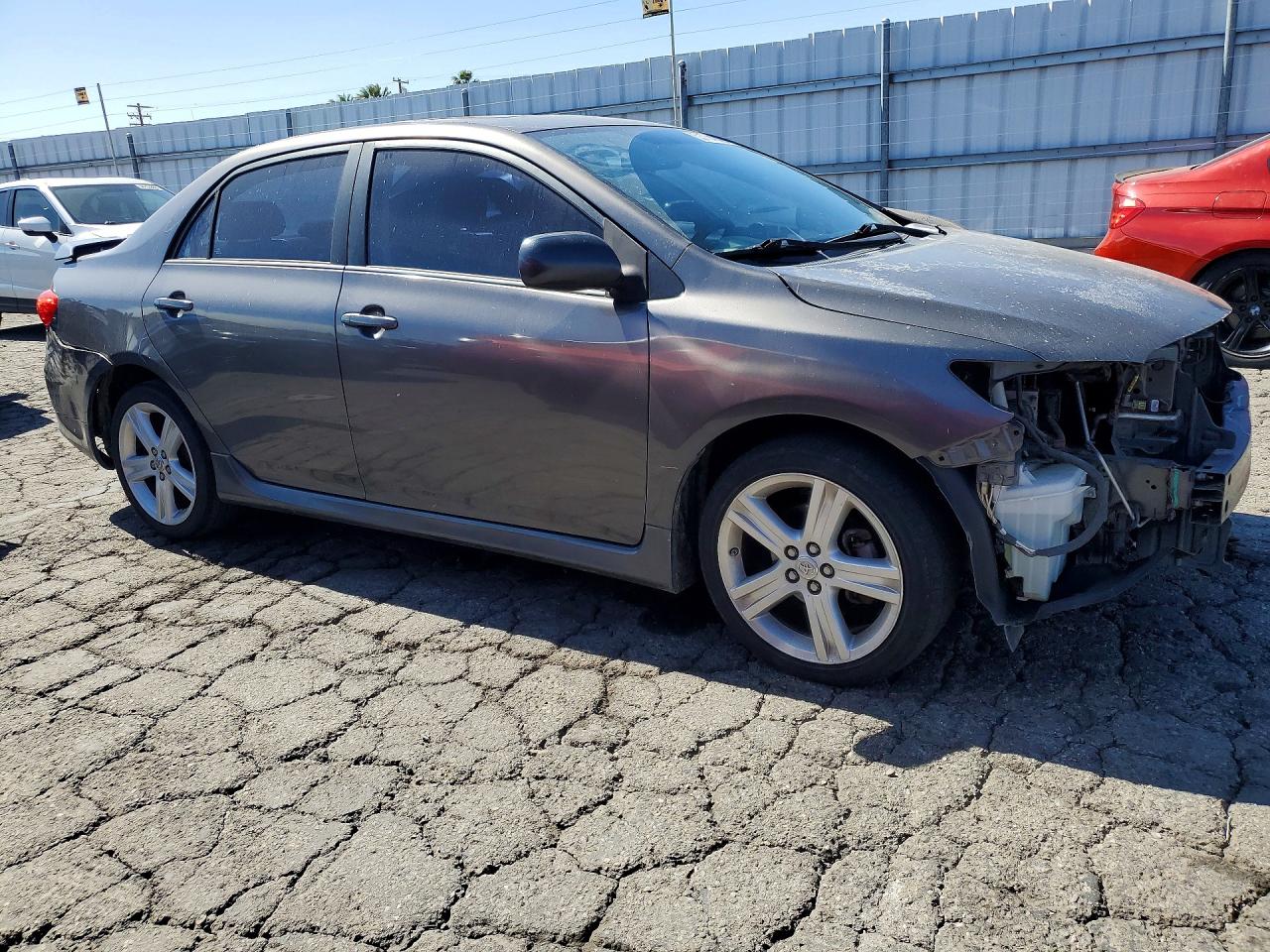 2013 Toyota Corolla VIN 5YFBU4EE3DP098624 photo 4