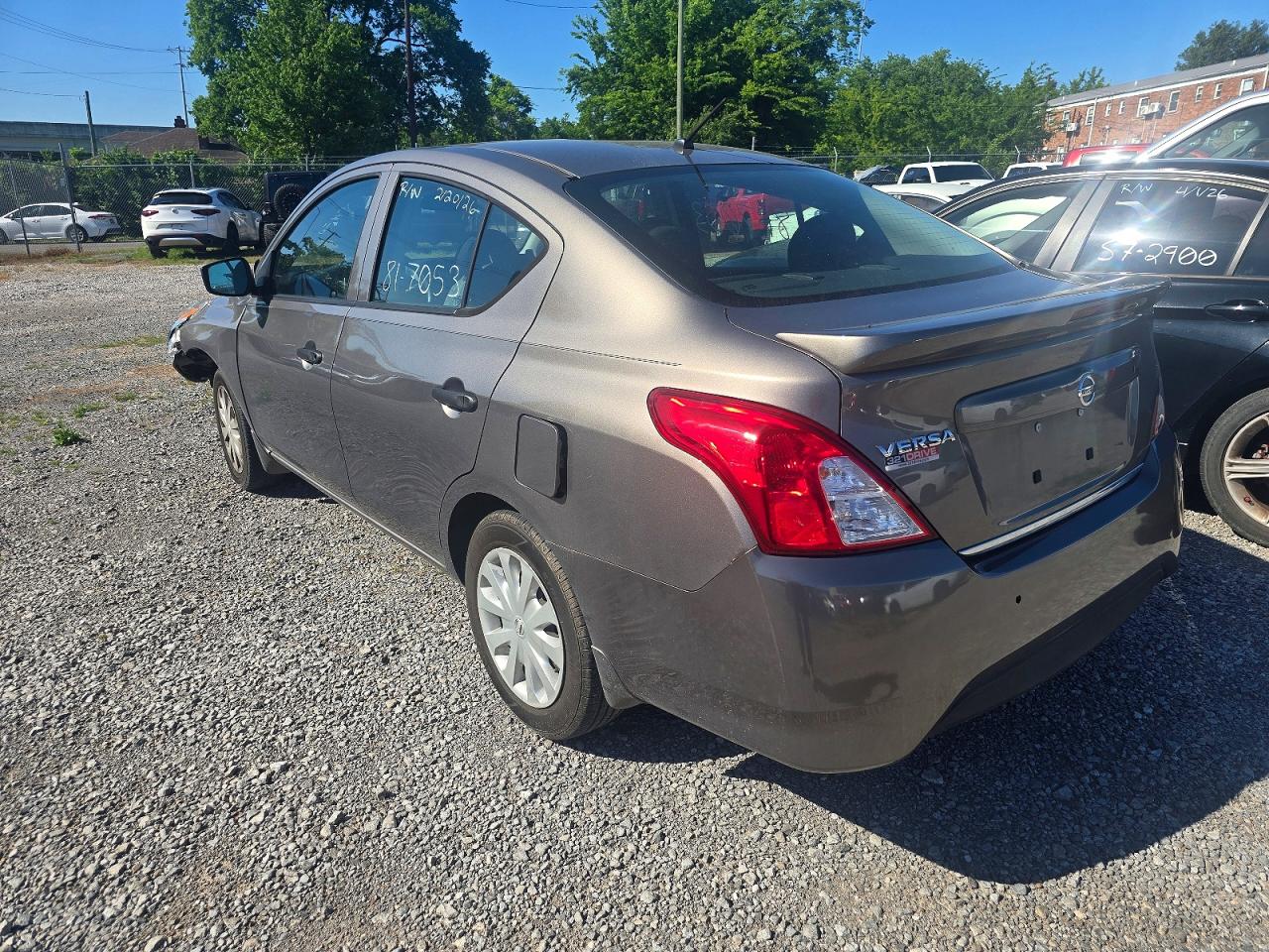2017 Versa VIN 3N1CN7AP0HL817053 photo 3