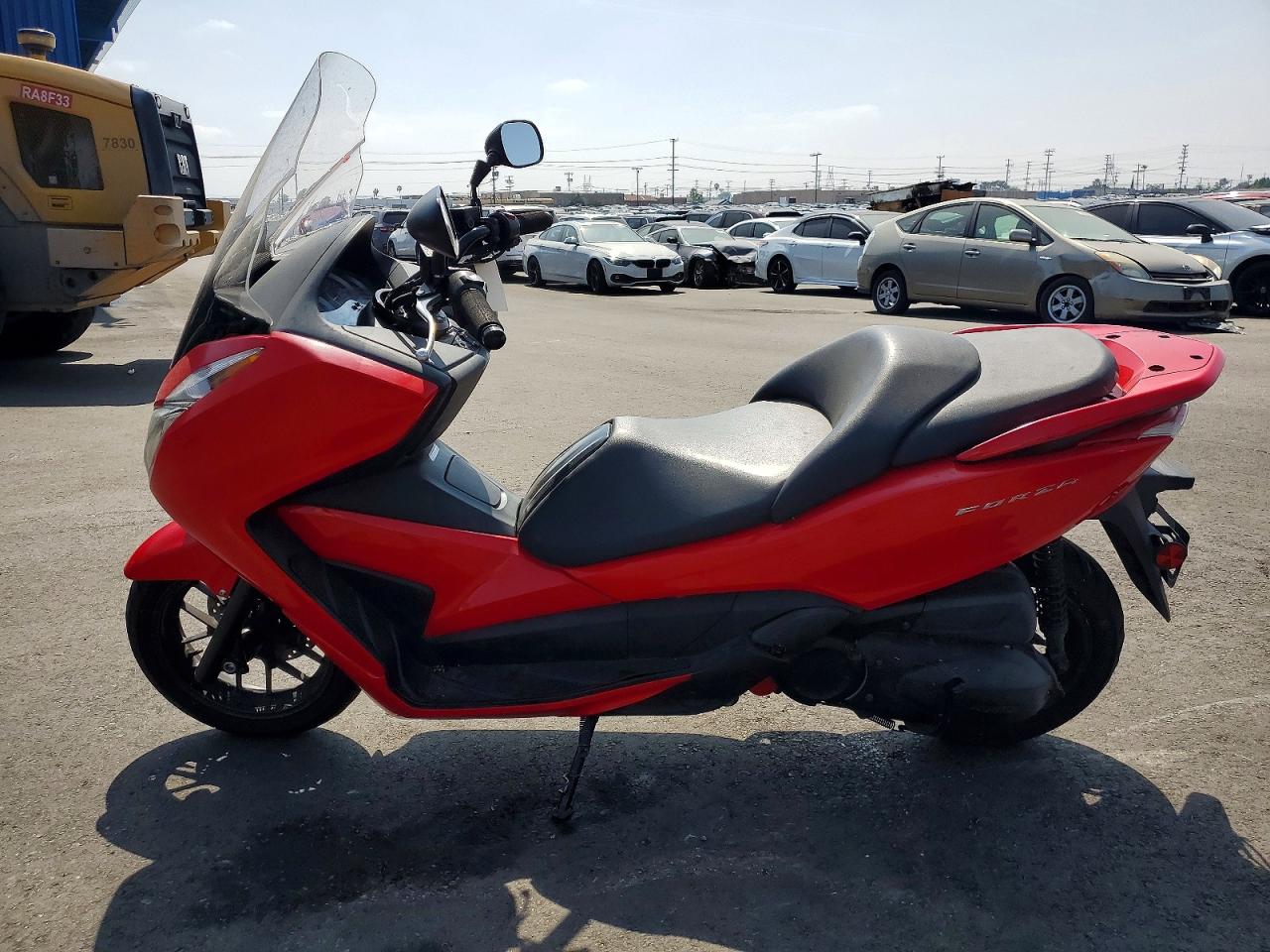 2014 Honda Ns cycle VIN MLHNF0412E5000189 photo 3