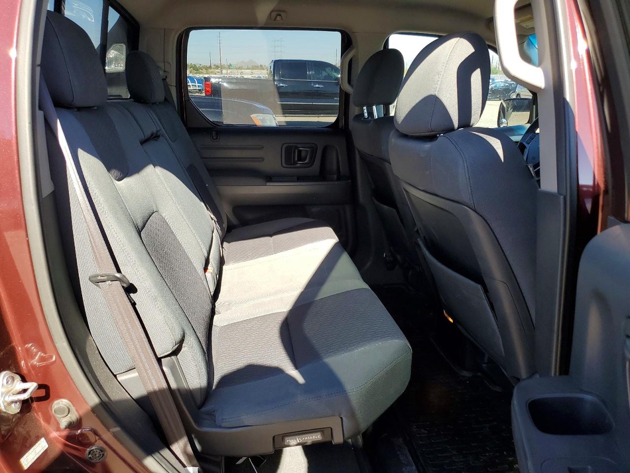 2011 Honda Ridgeline VIN 5FPYK1F41BB010965 photo 10