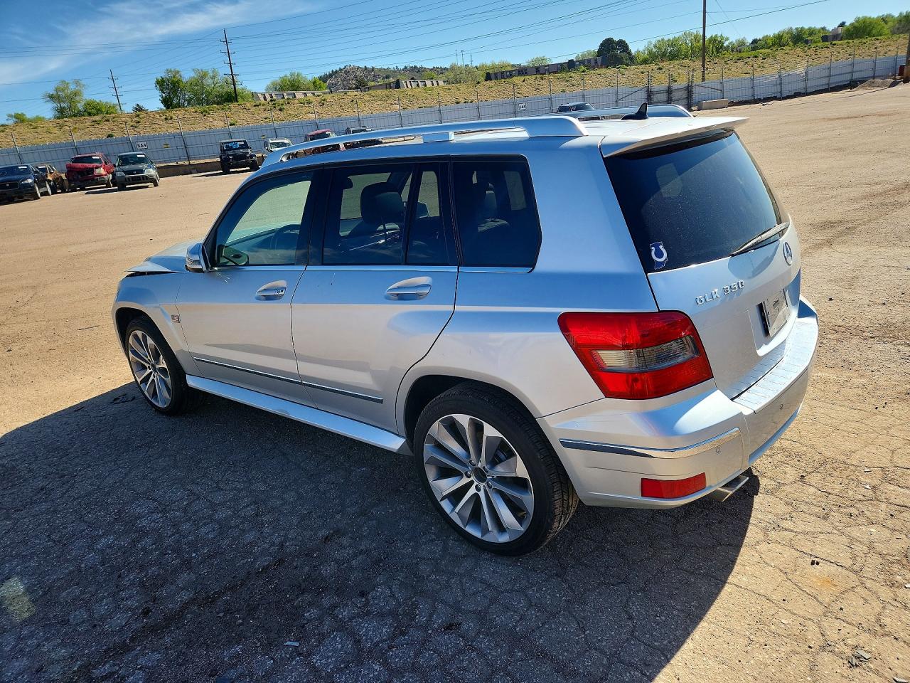 2010 Mercedes-Benz Glk-class VIN WDCGG8HB8AF450616 photo 2
