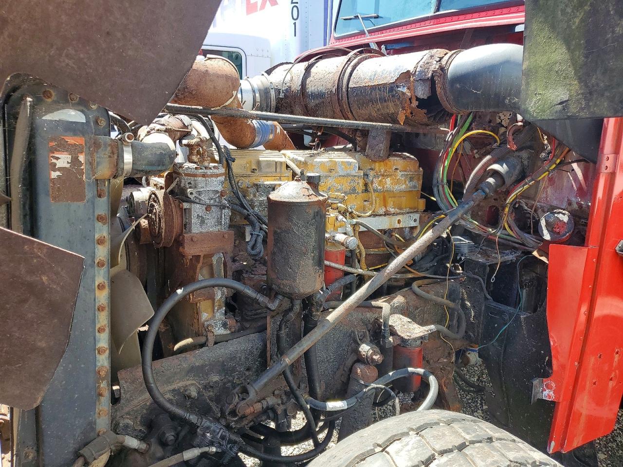 2000 FREIGHTLINER All other VIN 1FVNFWEB5YLB89716 photo 9
